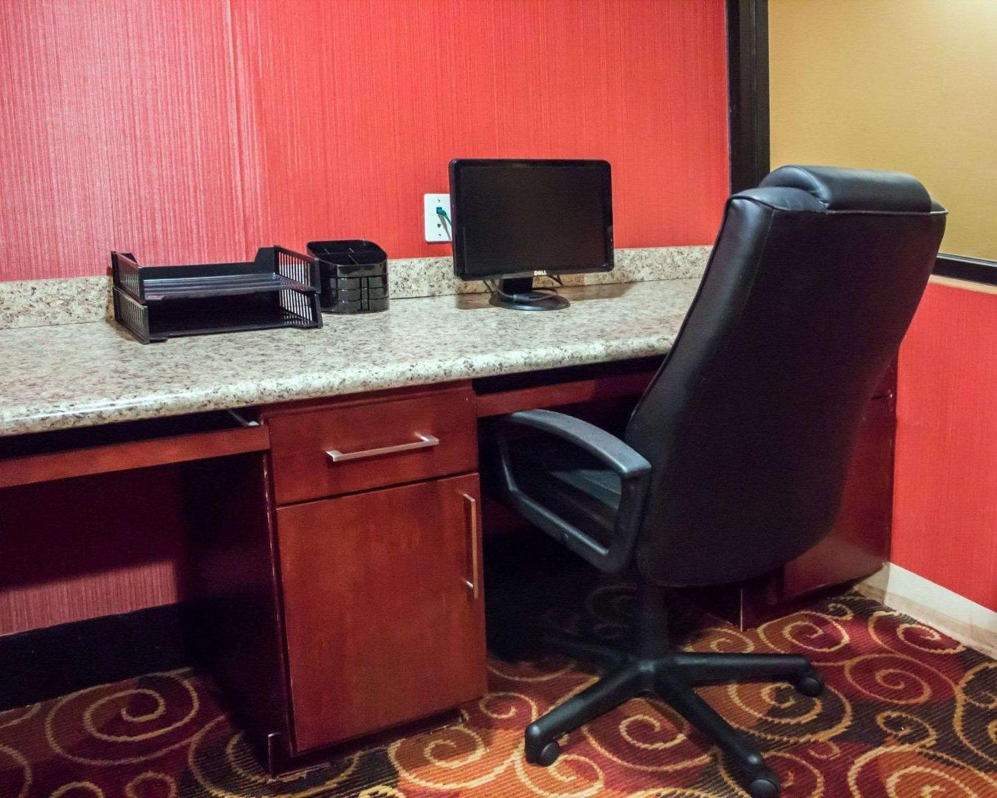 Comfort Inn & Suites Trussville I-59 Exit 141 Kültér fotó